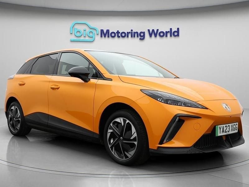 Orange Used 2023 MG MG4 EV Trophy Hatchback | £15,200 (Good price) - Image 1/4