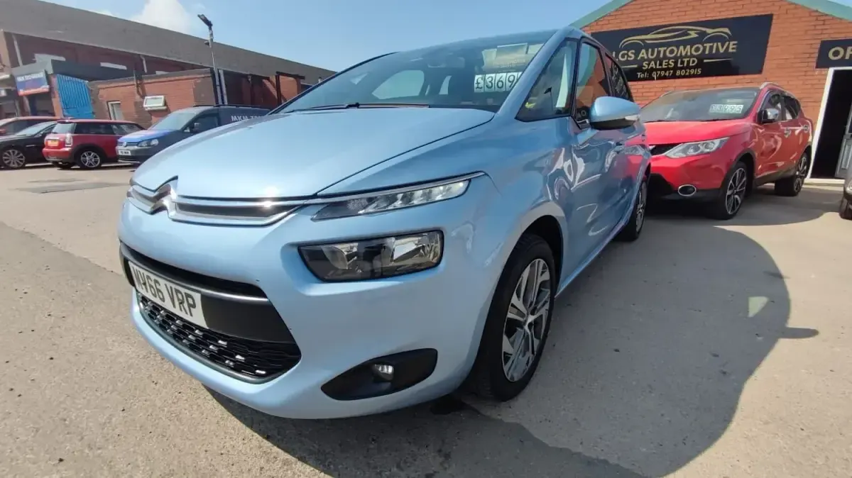 Used Citroën C4 Picasso SELECTION 2016 Blue MPV