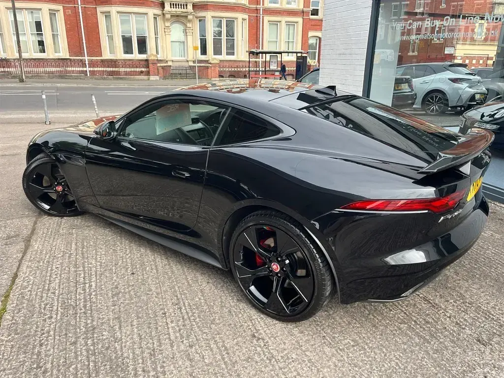 Used Jaguar F-Type First Edition 295 HP (216 kW) 2020 Black Coupe