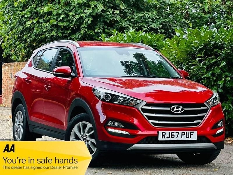 Red Used 2017 Hyundai Tucson SE SUV | £7,790 (Fair price) - Image 1/3