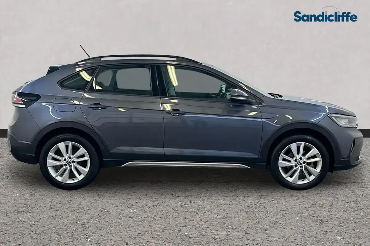 Used VW Taigo Life 95 HP (69 kW) 2023 Grey SUV