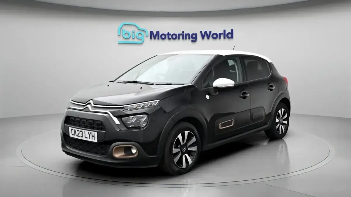 Used Citroën C3 PureTech 83 HP (61 kW) 2023 Black Hatchback