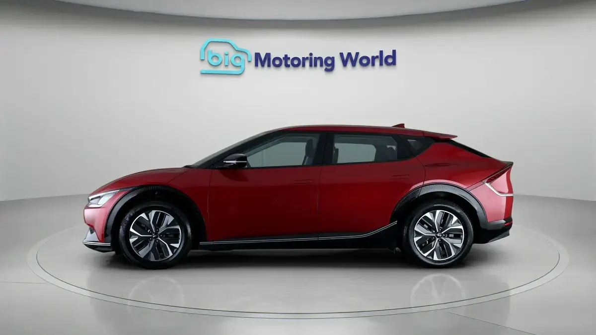 Used Kia EV6 Air 166 kW (226 HP) 2023 Red SUV