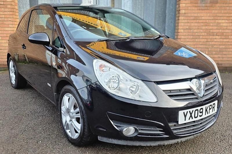 Used Vauxhall Corsa Design Edition 89 HP (65 kW) 2009 Black Hatchback