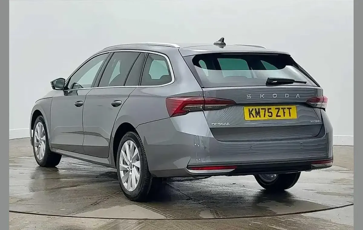 New Skoda Octavia SE L 147 HP (108 kW) 2026 Grey Estate