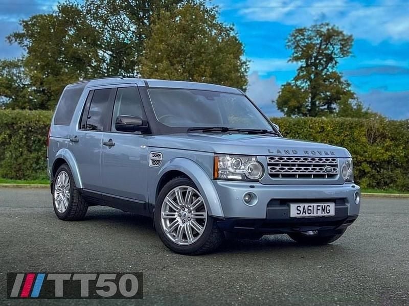 Silver Used 2011 Land Rover Discovery 4 HSE SUV | £11,750 (Fair price) - Image 1/4