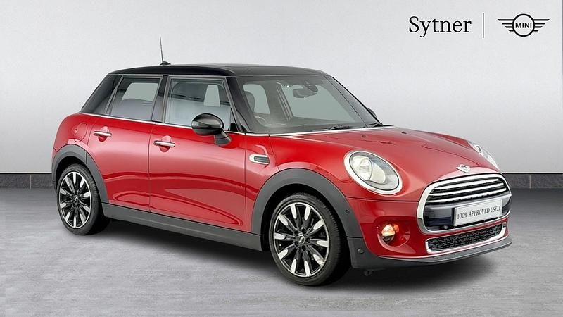 Red Used 2015 Mini Cooper Hatch Hatchback | £11,000 (Fair price) - Image 1/4