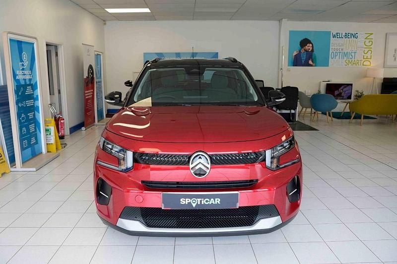 Red Used 2025 Citroën e-C3 Hatchback | £16,999 (Good price) - Image 1/4