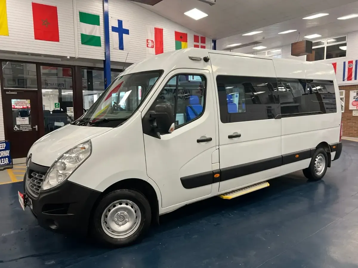 Usado Renault Master 125 HP (91 kW) 2018 Branco Van