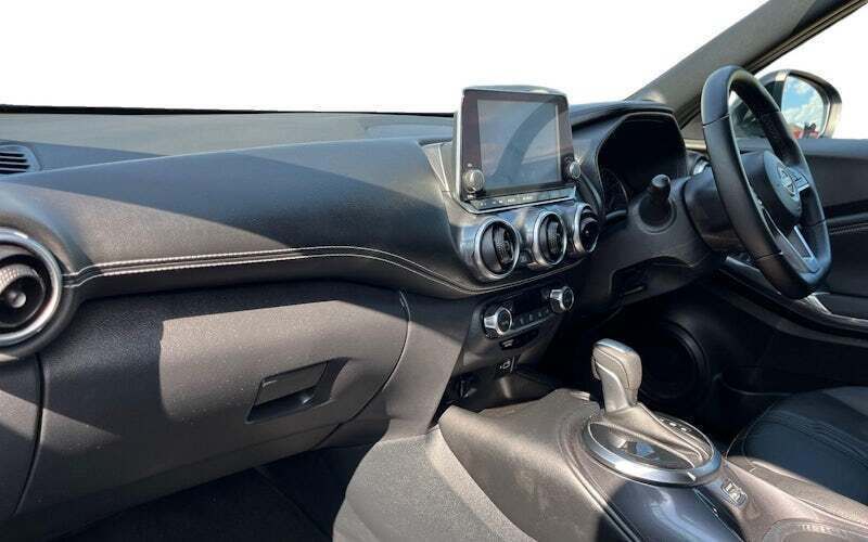 Image 2/4
