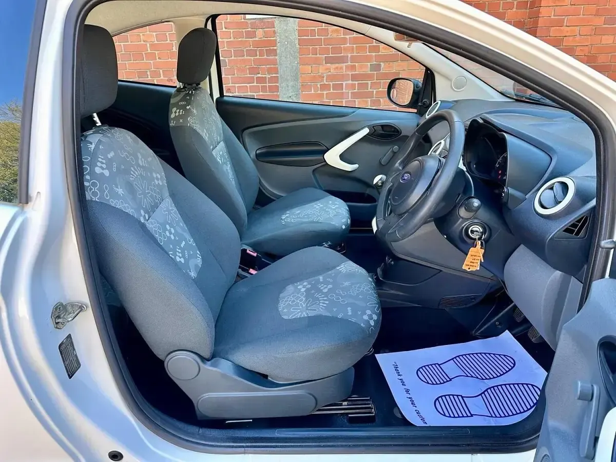 Used Ford Ka Studio 2013 White Hatchback