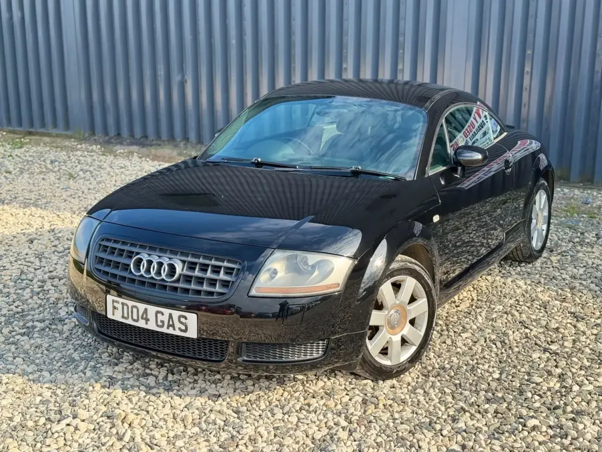 Begagnad Audi TT 2005 Svart Sportkupé