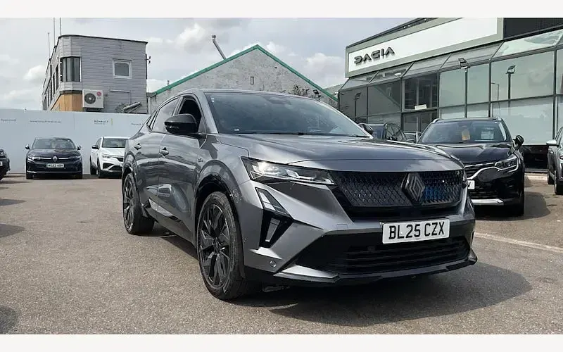 Used Renault Rafale Techno Esprit Alpine 300 HP (220 kW) 2025 SUV