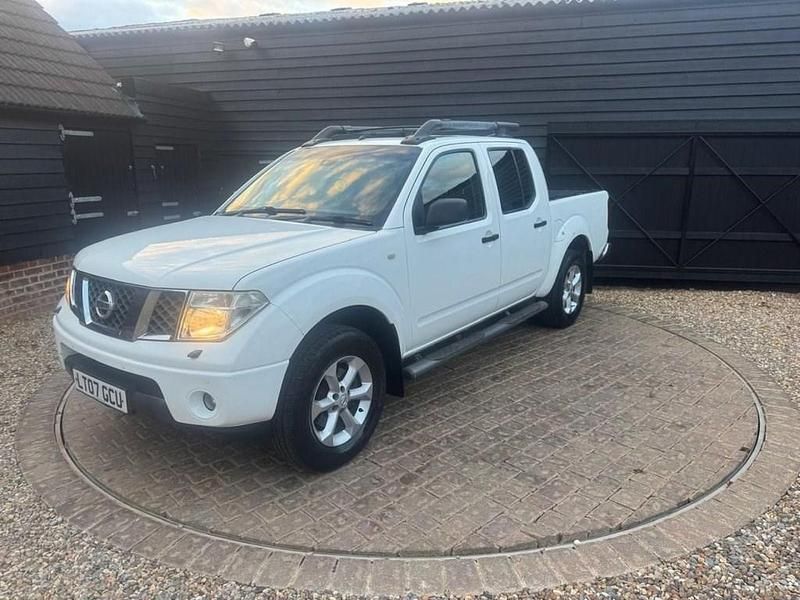 Used Nissan Navara 169 HP (124 kW) 2007 White Pickup