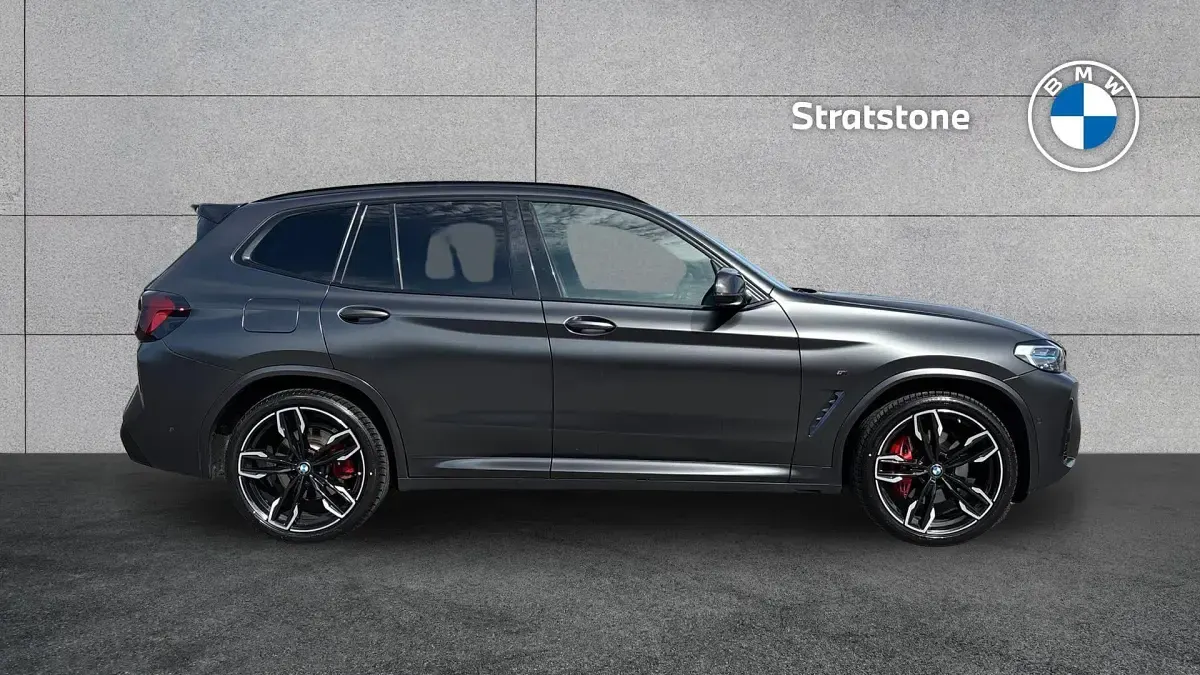 Begagnad BMW X3 Comfort Edition 360 HK (264 kW) 2021 Grå SUV