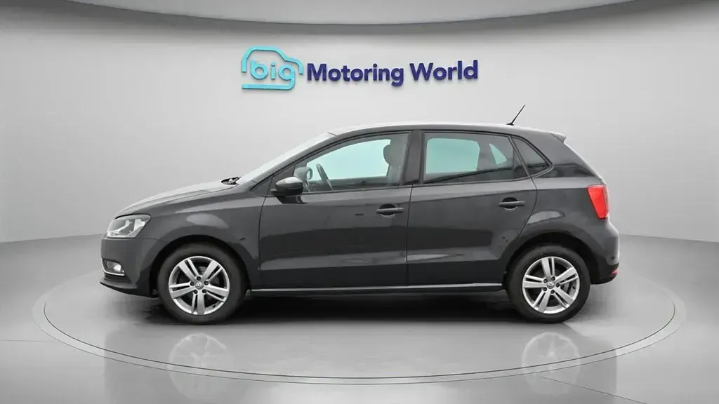 Begagnad VW Polo Edition 75 HK (55 kW) 2017 Grå Halvkombi