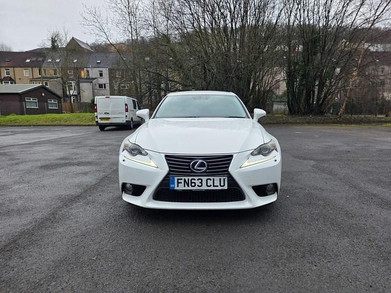 White Used 2013 Lexus IS300h Luxury Line Sedan | £6,495 (A bit pricey) - Image 1/4