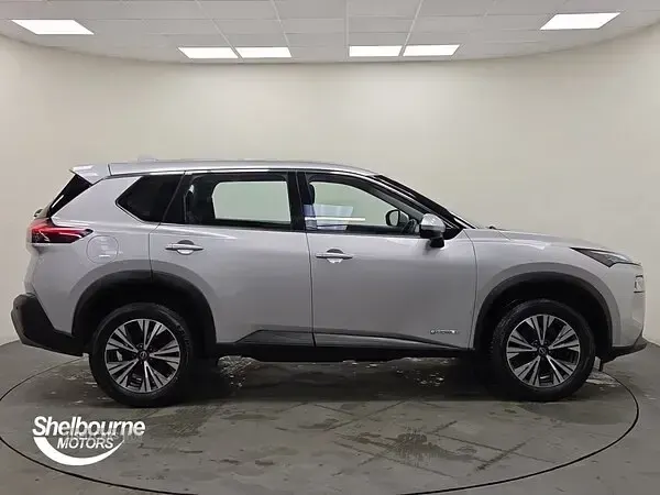 Used Nissan X-Trail Acenta Premium 204 HP (150 kW) 2024 Silver SUV