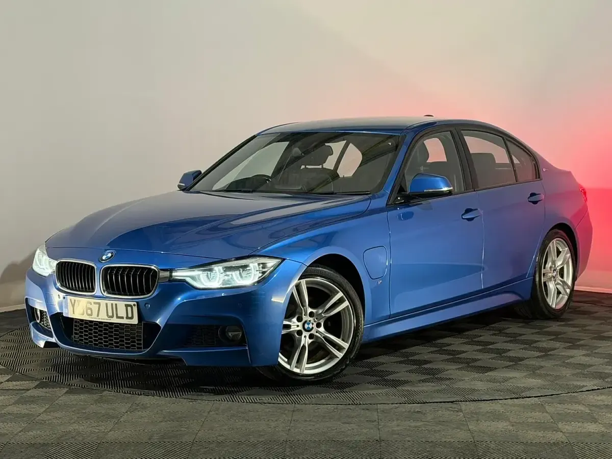 Used BMW 330e M Sport 181 HP (133 kW) 2017 Blue Sedan