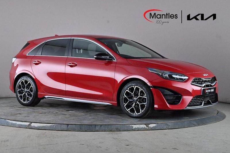Used Kia Ceed GT GT-Line 138 HP (101 kW) 2025 Red Hatchback