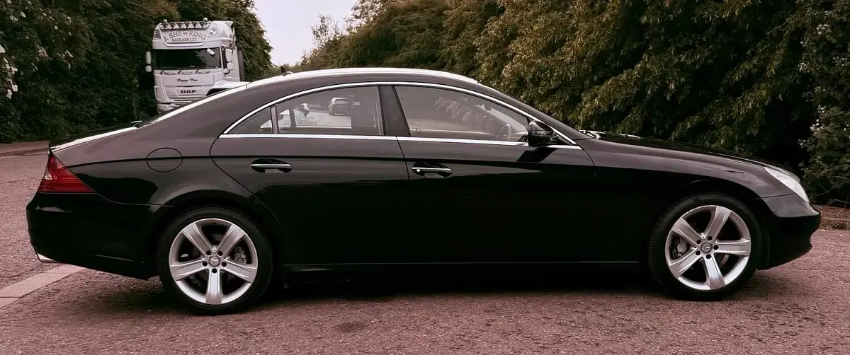 Used Mercedes CLS320 2009 Black Coupe