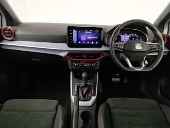 Used Seat Arona FR Sport 115 HP (84 kW) 2025 White SUV