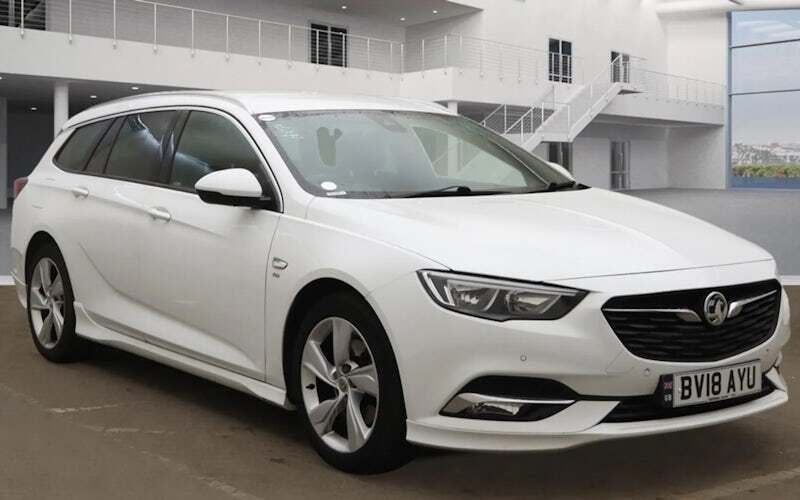 Used 2020 Vauxhall Insignia SRi Estate | £10,399 (Fair price) - Image 1/2