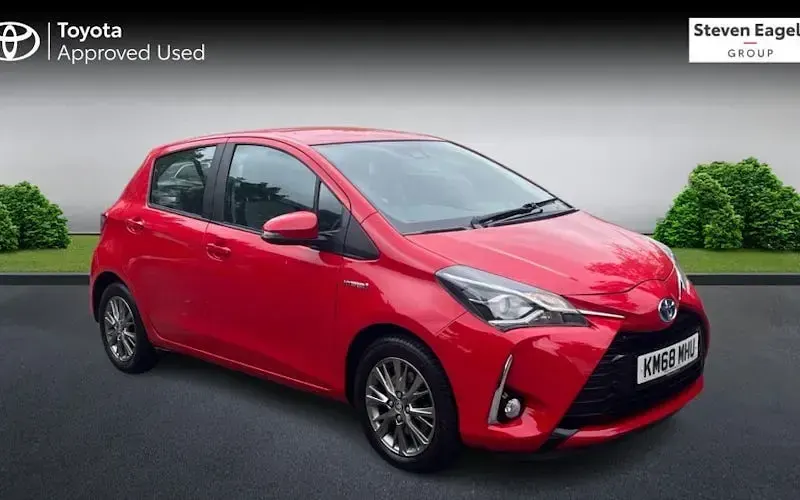 Used Toyota Yaris 101 HP (74 kW) 2018 Hatchback