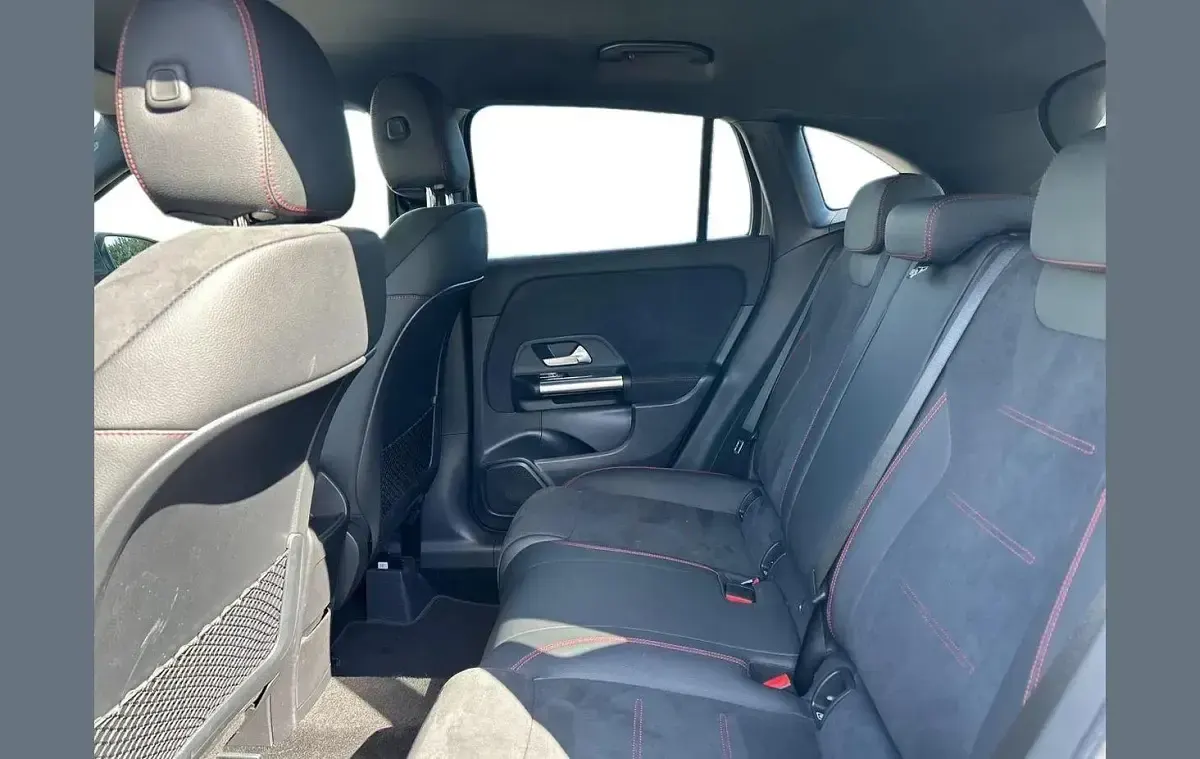 Used Mercedes GLA200 Executive 161 HP (118 kW) 2026 Grey SUV
