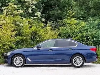 Used BMW 520 Sport Line 190 HP (139 kW) 2017 Blue Sedan