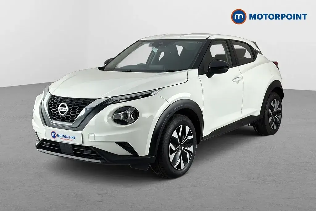 Used Nissan Juke Acenta 114 HP (83 kW) 2022 White SUV
