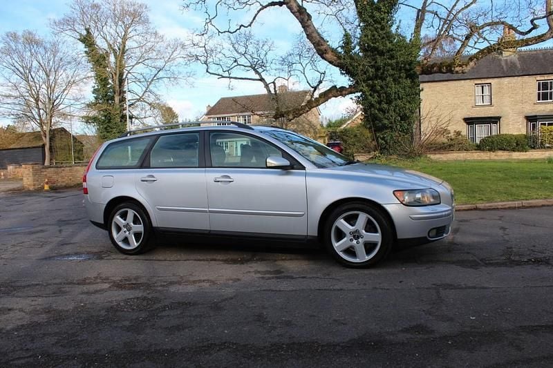 Used Volvo V50 SE 2004 Silver Estate