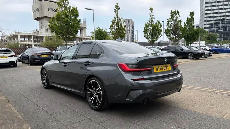 Used BMW 320 M Sport 187 HP (137 kW) 2019 Grey Sedan