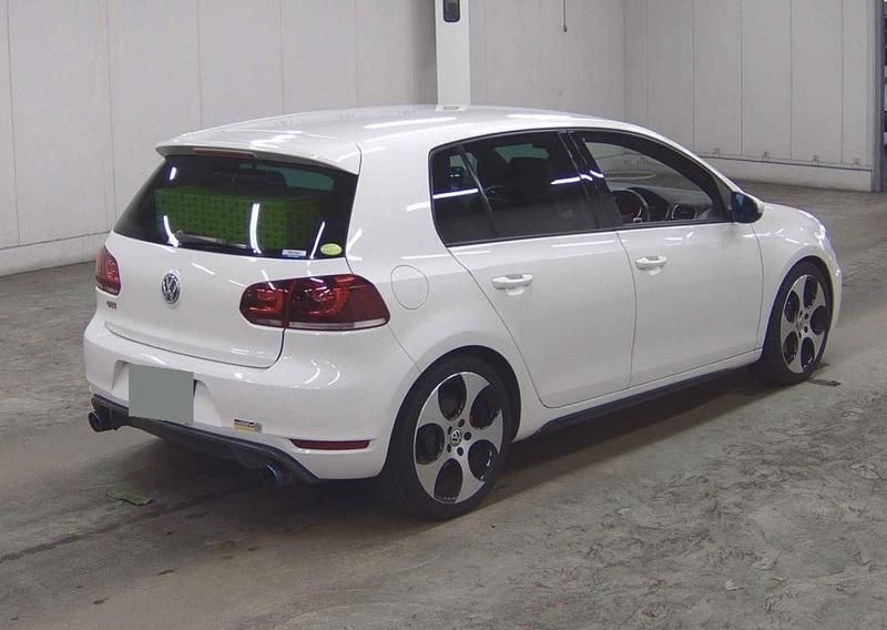 Used VW Golf VI GTI 2011 White Hatchback