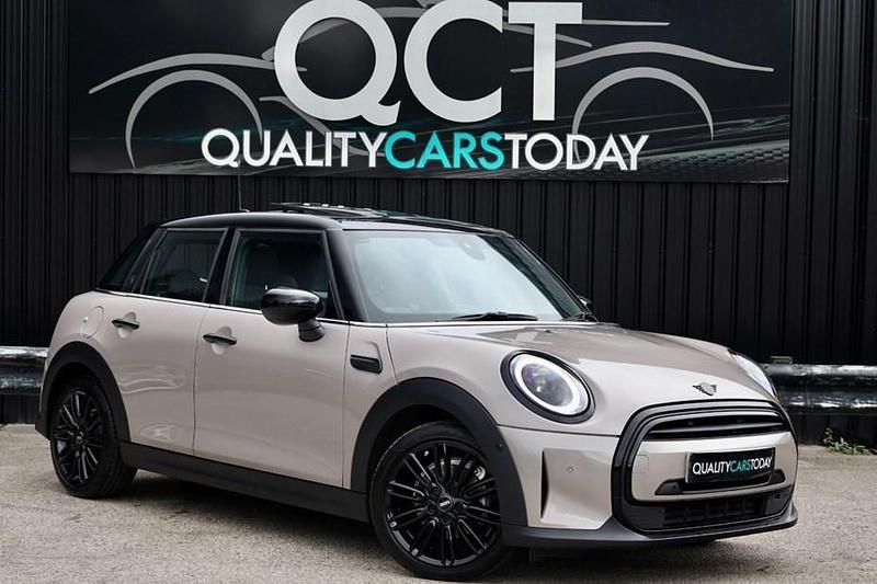 Grey Used 2024 Mini Cooper Comfort Hatchback | £21,995 (Fair price) - Image 1/1