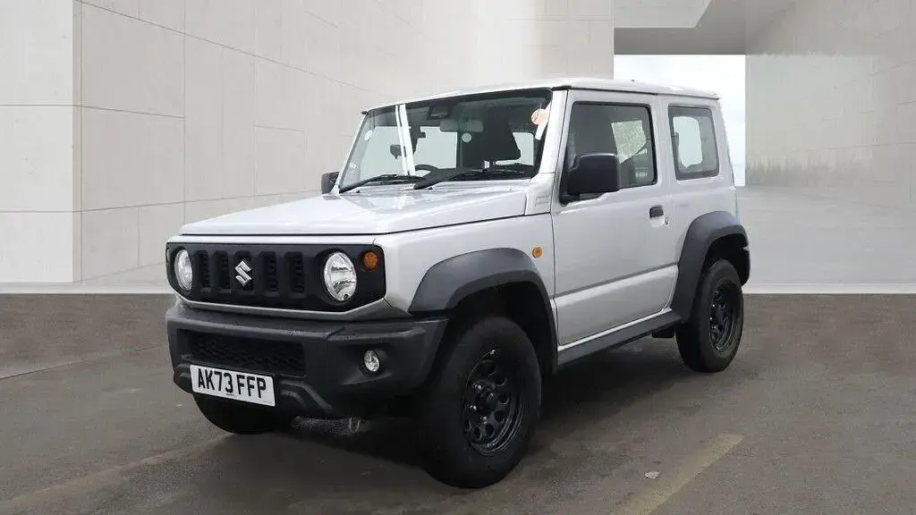 Usado Suzuki Jimny 2023 Prateado SUV