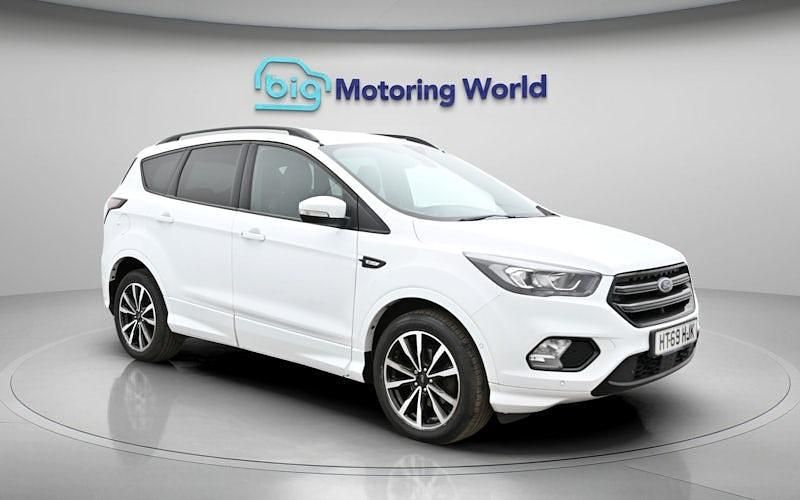 Used Ford Kuga ST-Line 150 HP (110 kW) 2019 White SUV