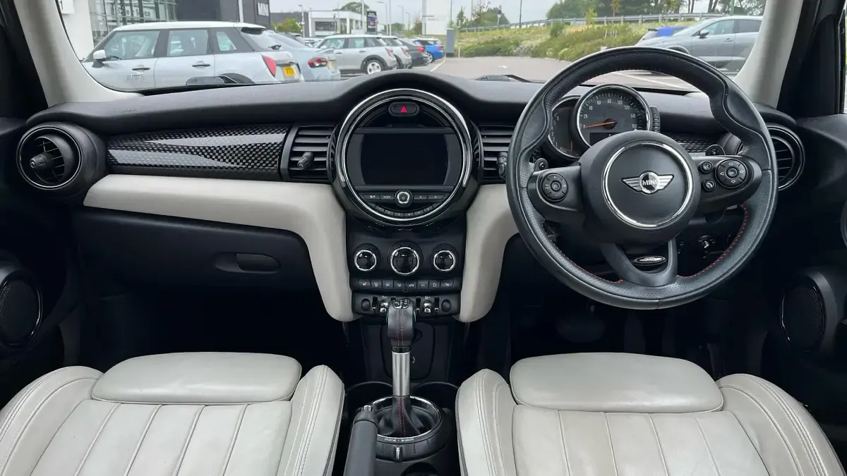 Used Mini Cooper S Hatch 192 HP (141 kW) 2016 Silver Hatchback