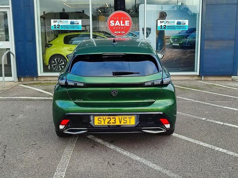 Used Peugeot 308 Allure 178 HP (130 kW) 2023 Green Hatchback