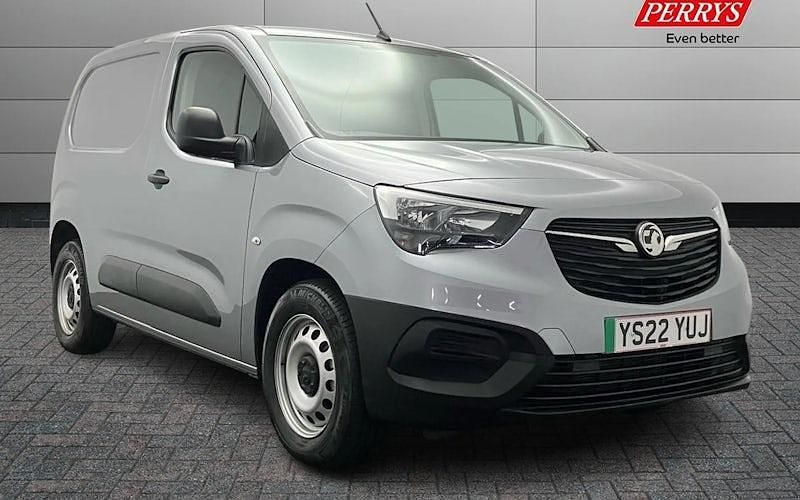 Used 2022 Vauxhall Combo MPV | £14,028 (Fair price) - Image 1/4