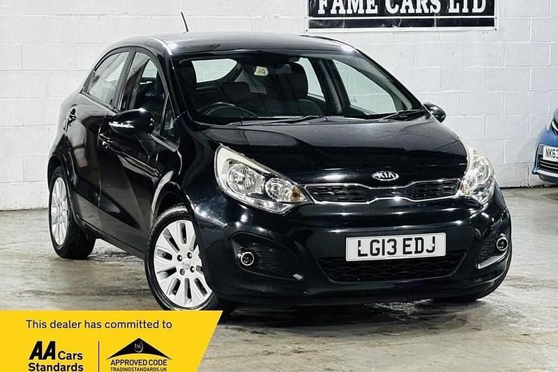 Black Used 2013 Kia Rio 2 Hatchback | £4,000 (Fair price) - Image 1/1