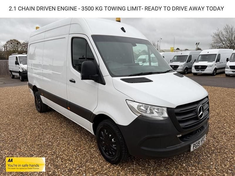White Used 2019 Mercedes Sprinter Van | £10,450 (Fair price) - Image 1/3