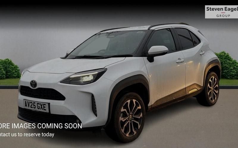 Used Toyota Yaris Hybrid Design 116 HP (85 kW) 2026 Estate