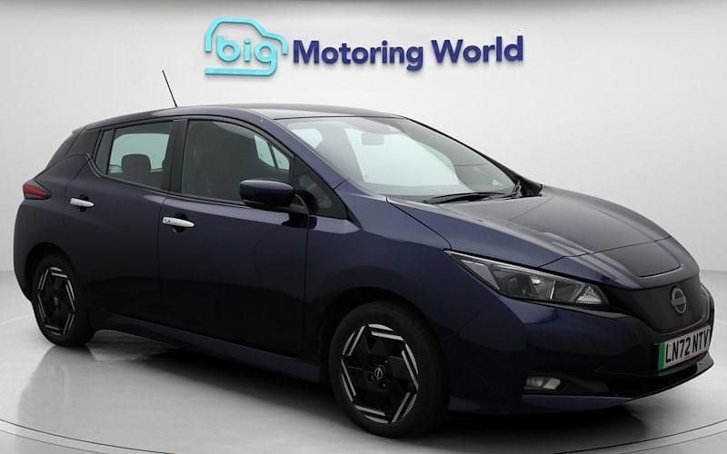 Used 2025 Nissan Leaf Acenta Hatchback | £8,200 (Good price) - Image 1/4