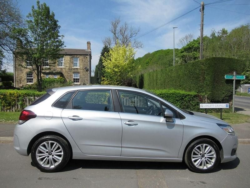 Usado Citroën C4 Feel 2015 Prateado Citadino