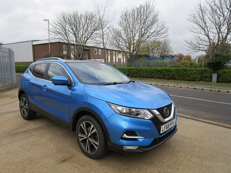 Used Nissan Qashqai N-Connecta 2018 Blue SUV