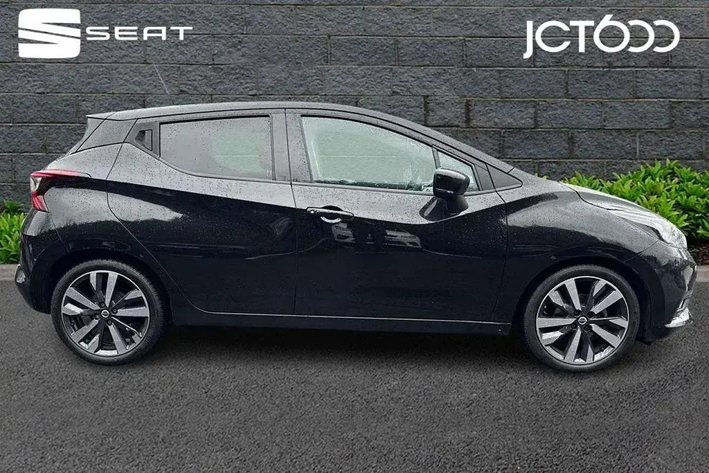 Used Nissan Micra Tekna 92 HP (67 kW) 2022 Black Hatchback