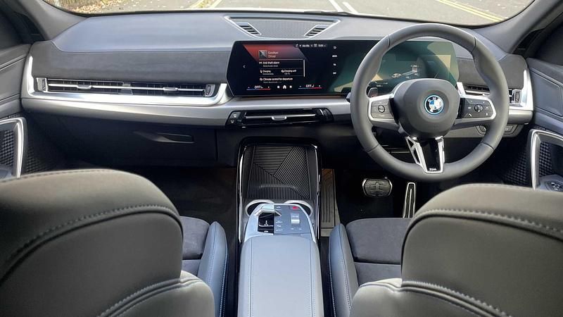 Used BMW iX2 M Sport 230 kW (313 HP) 2025 White SUV