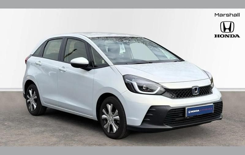 Second-hand Honda Jazz Elegance 122 CP (89 kW) 2023 Alb Hatchback