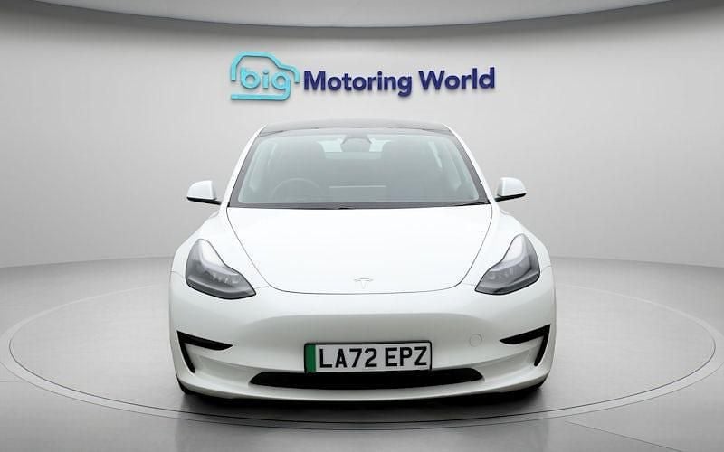 Used Tesla Model 3 RWD 222 kW (302 HP) 2022 White Sedan